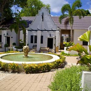 Milky Bay Resort
